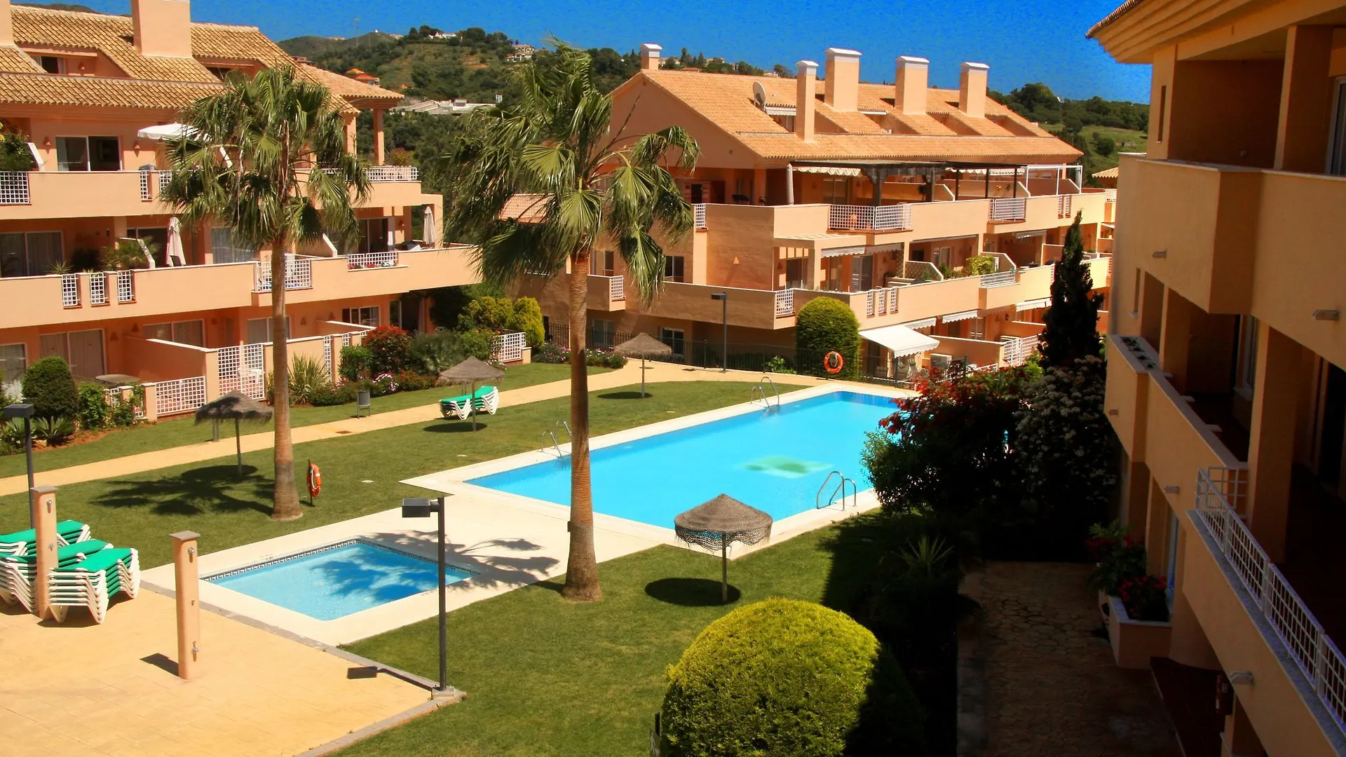 Apartments Jardines De Santa Maria Marbella Spain